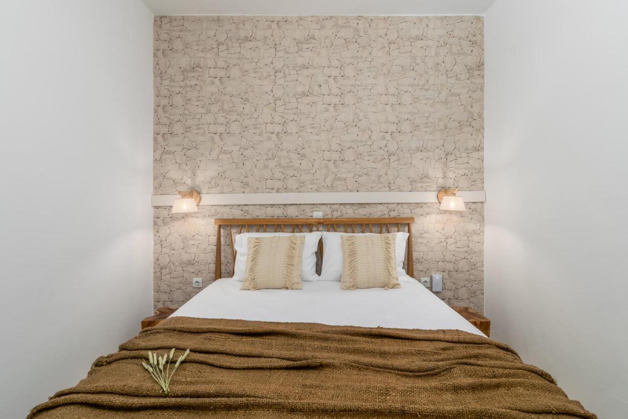 Kallia'S Suites Milos Adamantas  Exterior photo