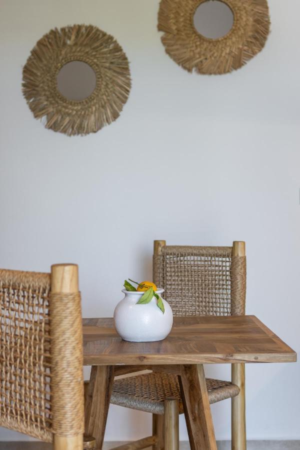 Kallia'S Suites Milos Adamantas  Exterior photo
